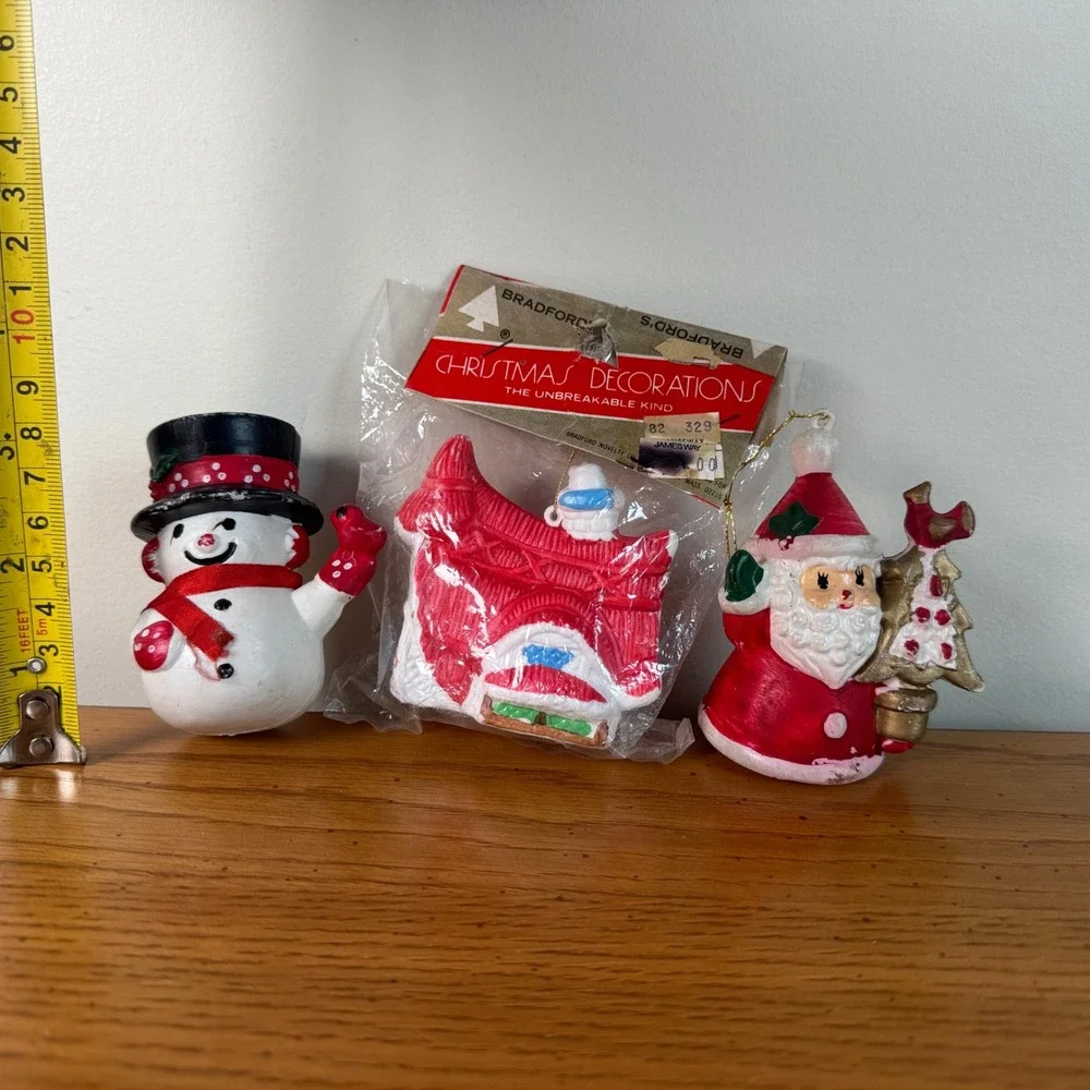 Vintage Bradford Novelty Christmas Decorations Snowman House Santa Ornament Set‎